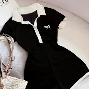 Comfort Casual Color-Block Bodysuit