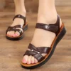 b725d85bbc1c1206a95730cabb2efca5.webp Versatile Solid Color Flat Sandals
